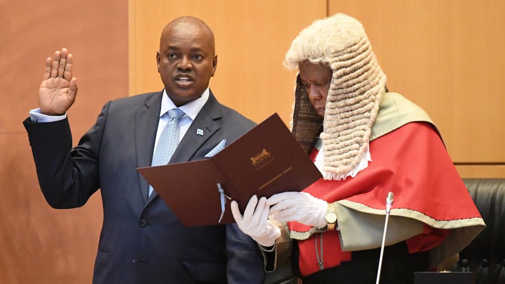 New Botswana President, Mokgweetsi Masisi (L)
