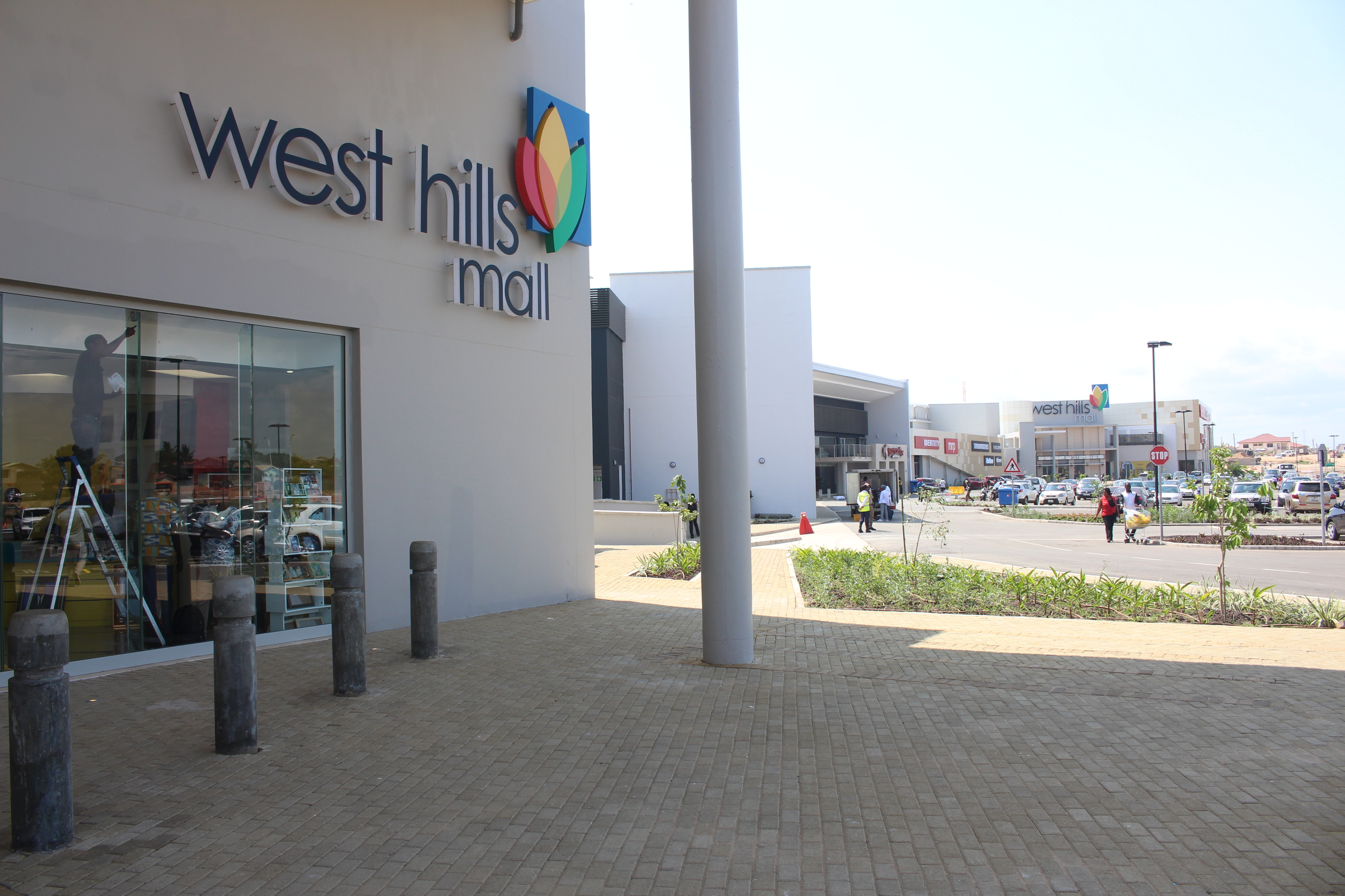 West Hills Mall