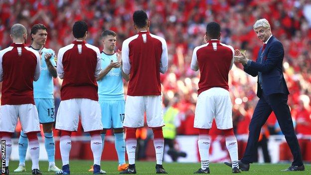 Arsene Wenger was cheered before, during and after a splendid farewell victory at the Emirates