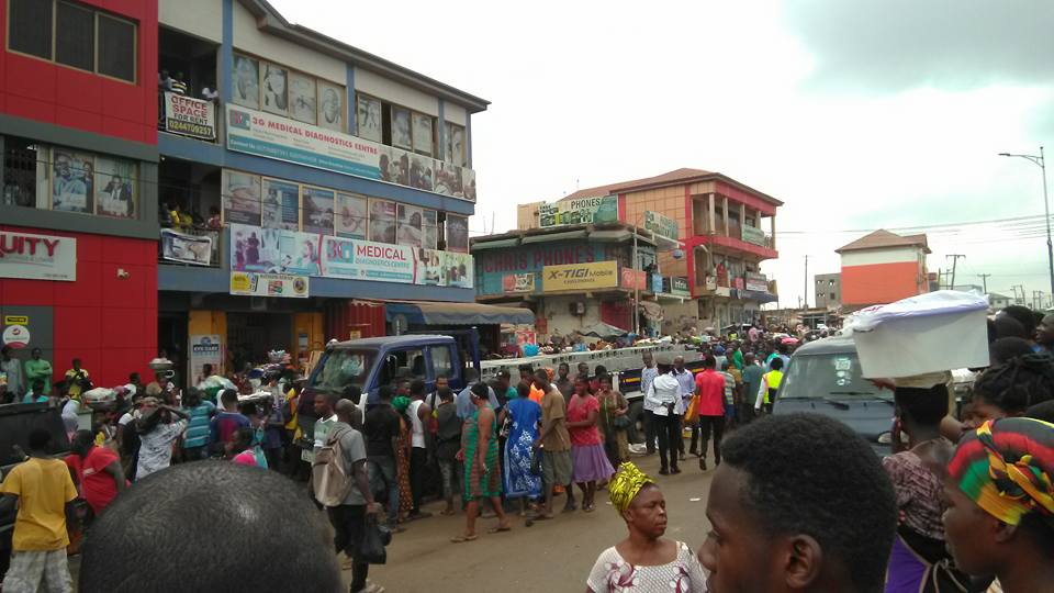 The KIA truck that run into the traders.