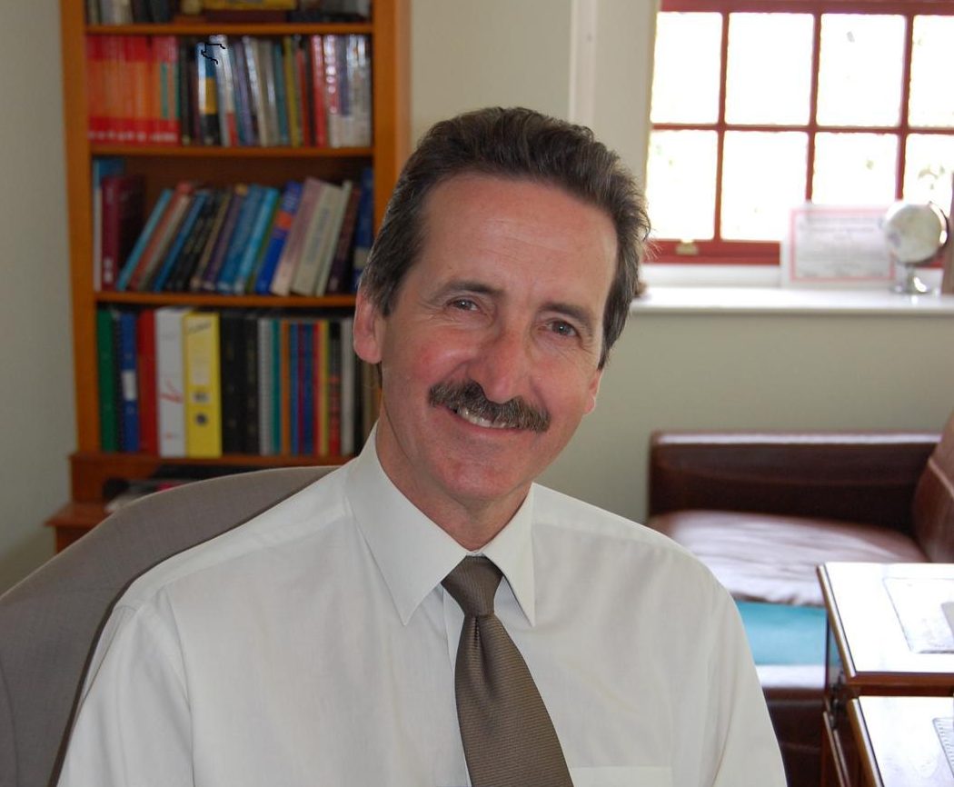 Professor Tom Thomas