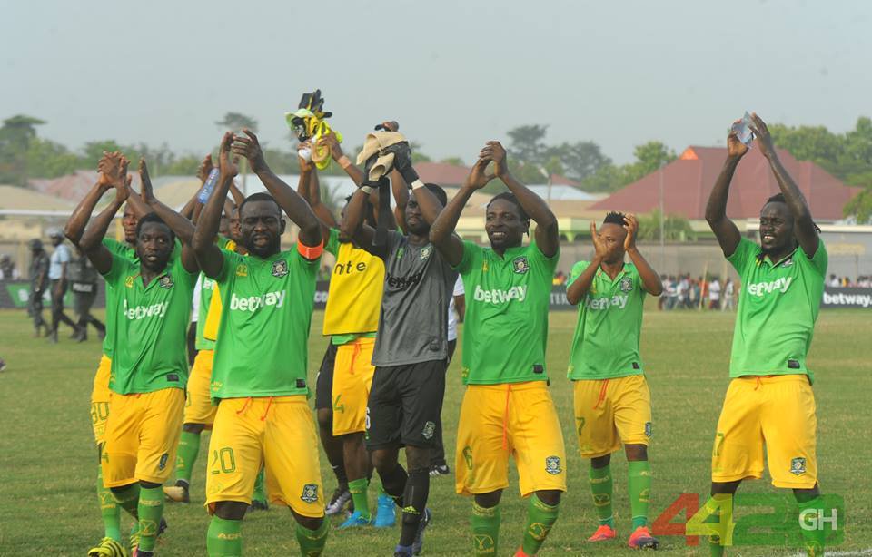 Aduana Stars