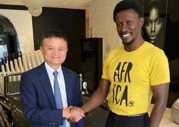 Jack Ma (left) and Nana Kwame Bediako, CEO of Kwarleyz Residence