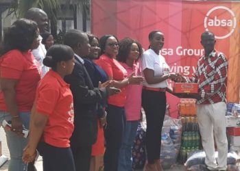 Women Network Forum donation to the Kayayei Youth Network