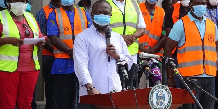 Accra Mayor Mohammed Adjei Sowah addressing workers gearing up for the three-day clean-up exercise