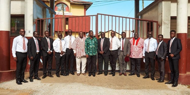 GAA Executives Committee (2021-2023) with Headmaster Samuel Essel after the Swearing-in ceremony at GSTS, Takoradi.