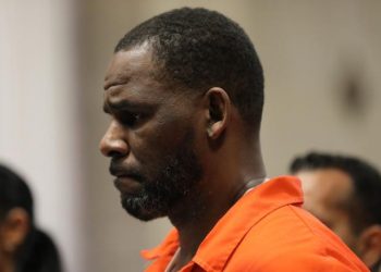 CHICAGO, IL -  SEPTEMBER 17:  Singer R. Kelly appears during a hearing at the Leighton Criminal Courthouse on September 17, 2019 in Chicago, Illinois.  Kelly is facing multiple sexual assault charges and is being held without bail.   (Photo by Antonio Perez - Pool via Getty Images)