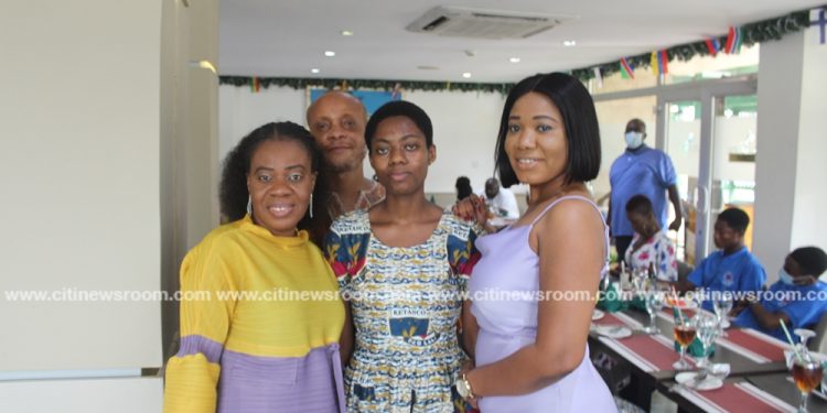 Francisca with some management members of Citi TV