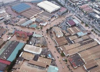 Aerial-view-of-South-industry-area-in-flood.Photo-Geoffrey-Buta