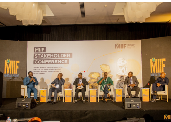 From left to right: Dr. Kwasi Ampofo, Head of Metals and Mining, BloombergNEF (moderating the panel conversation); Edward Nana Yaw Koranteng, CEO of MIIF, Mr. Denis Gyeyir, Africa Senior Programme Officer, Natural Resource Governance Institute; Dr. Steve Manteaw, Co-Chair, Ghana Extractive Industry Transparency Initiative (GHEITI); Mr. Frederick Attakumah, Ghana Country Director, Asante Gold Corporation; Mr. Kwaku Ampromfi, Group CEO, McDan Group.