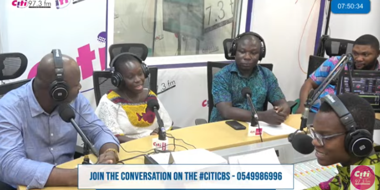 Dr Owusu Boampong (R), Josephine Dugbatey (M), Asso Prof James Mensa(L)