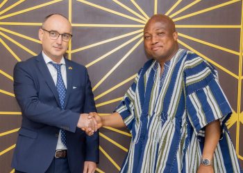 Acting Ambassador of Ukraine to Ghana, Ivan Lukachuk (left) and Foreign Affairs Minister, Samuel Okudzeto Ablakwa (right)