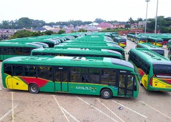 Aayalolo Bus
