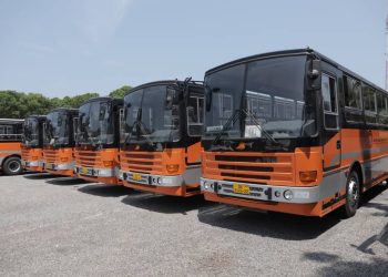 A fleet of MTTL buses