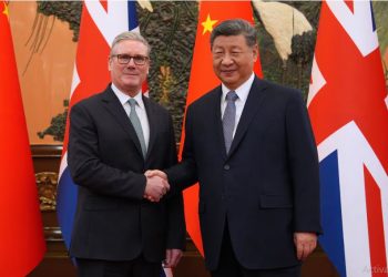 British Prime Minister Keir Starmer and Chinese President Xi Jinping
