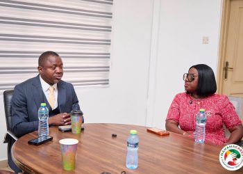 Board Chairman of the KBTH (L), Prof Titus Beyuo, Administrator of the Ghana Medical Trust Fund,Obuobia Darko Opoku (R)