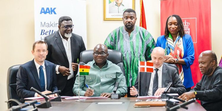 AAK Ghana Limited officials with Minister of Agric, Eric Opoku and his Deputy John Dumelo.