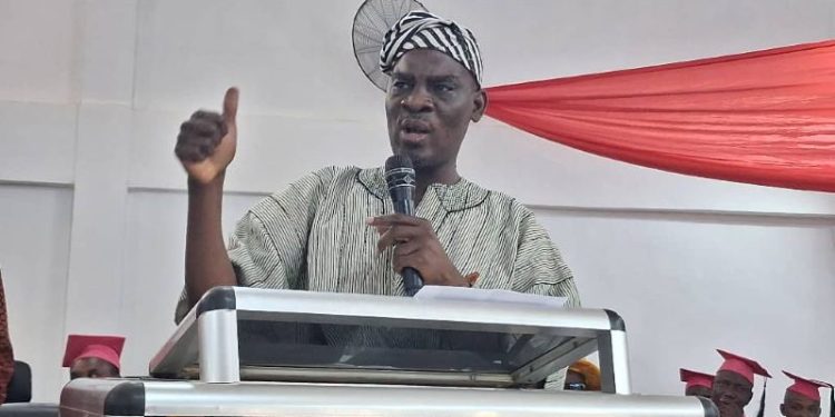 Education Minister Haruna Iddrisu addressing CETAG members at St. John Bosco’s College of Education.
