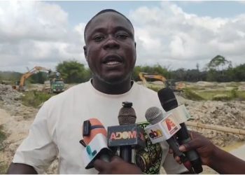 member of the youth of Salma in the Ellembelle District , Abraham Mensah