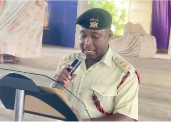 Commander of the 66 Artillery Regiment, Lieutenant Colonel Jalali Din Ibrahim