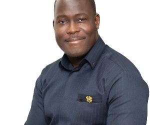 Managing Director of the Cocoa Marketing Company, Dr. Wisdom Dogbe.