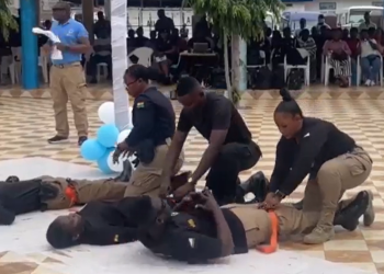 Police officers trained in first aid and emergency response