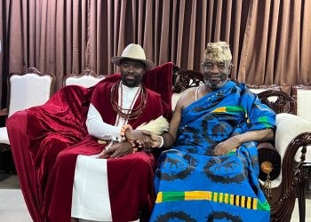 Olu of Warri, Ogiame Atuwatse III(left),Ga Mantse, King Tackie Teiko Tsuru II(right)