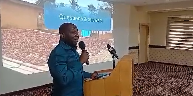 Deputy Director of Research at the Ghana Cocoa Board (COCOBOD), Eric Amengor