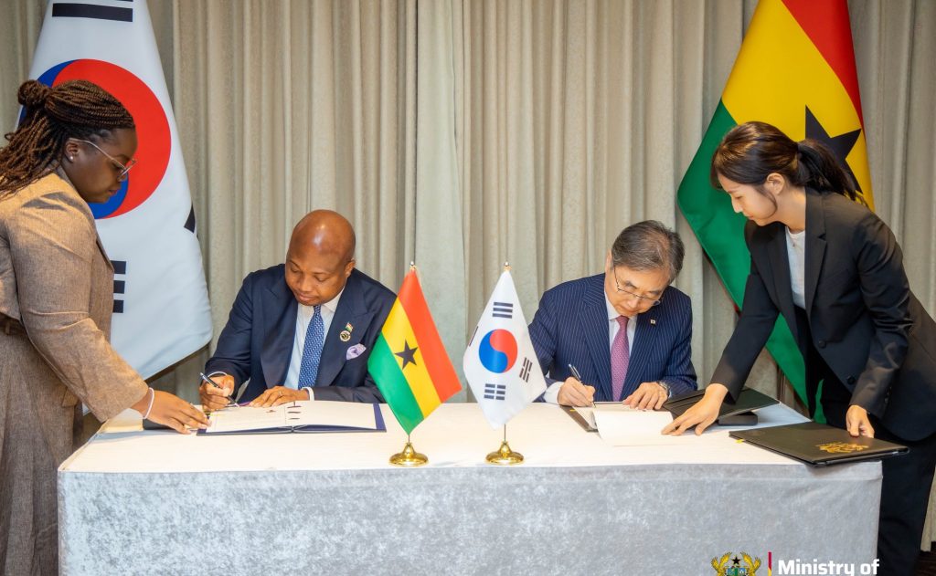 Ghana and South Korea sign visa waiver agreement