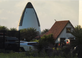 A general view of a SpaceX facility on the day of the company’s initial public offering (IPO), in Starbase, Texas, U.S., June 12, 2026. REUTERS/Gabriel V. Cardenas Purchase Licensing Rights