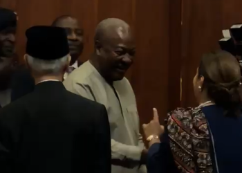President John Dramani Mahama speaking to Panama’s High Commissioner to Ghana, Isbeth Lisbeth Quiel Murcia