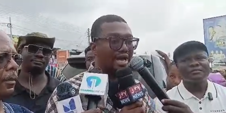 Environmental Health Officer for Dome-Kwabenya, Ing. Charles Asabreh Ampomah