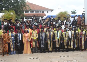 University of Ghana management with some of the graduates